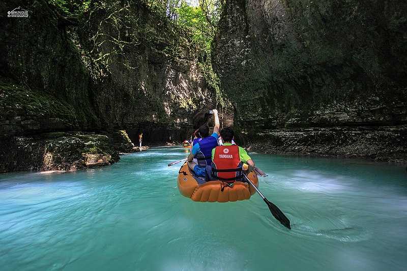 people kayaking in Martvili Canyon