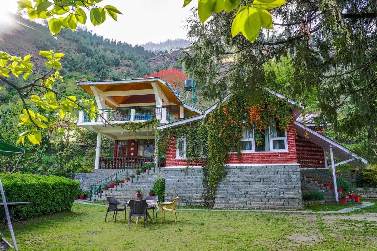 Airbnb In Manali (2024) | Updated Deals, Latest Reviews, Photos